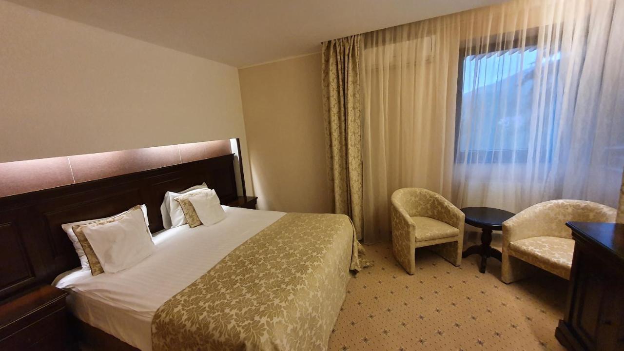 Apartament 2706 Alpin Resort, Etaj 7, 포이아나브라소프 외부 사진