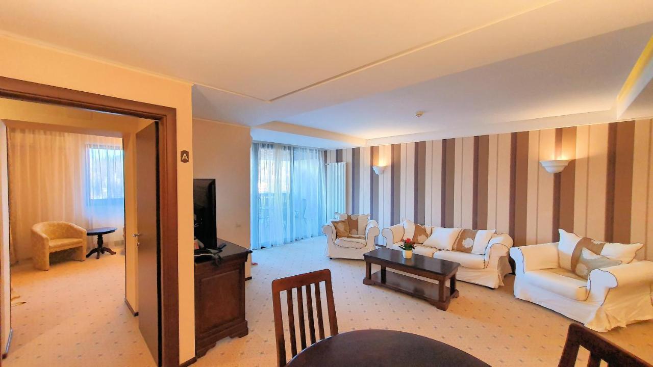 Apartament 2706 Alpin Resort, Etaj 7, 포이아나브라소프 외부 사진